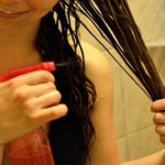 6 biện pháp khắc phục tóc bết dầu sau những cuộc vui