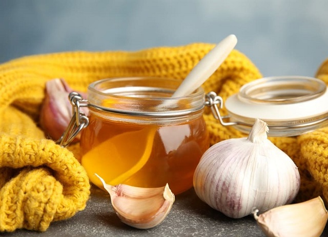 5 cách trị rụng tóc tại nhà từ thiên nhiên